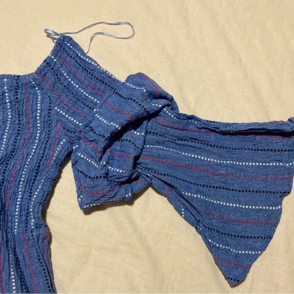 Mud Pie 100% Cotton Red, White, and Blue Blouse with Ruffled Sleeves - Picture 9 of 11